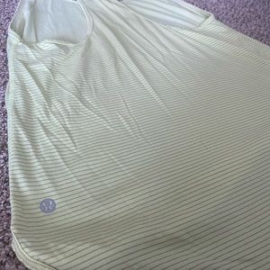 Razor back lululemon tank
